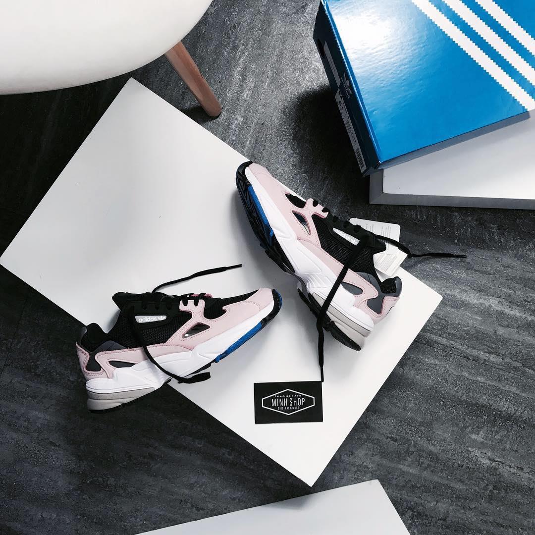 giày thể thao chính hãng, giày nike chính hãng, giày adidas chính hãng, giày newbalance chính hãng, giày converse chính hãng, giày puma chính hãng, giày vans chính hãng, giày asics chính hãng, giày everlast chính hãng, nước hoa chính hãng, ba lô, dép, dép quai ngang