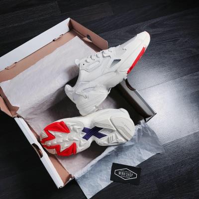 giày thể thao chính hãng, giày nike chính hãng, giày adidas chính hãng, giày newbalance chính hãng, giày converse chính hãng, giày puma chính hãng, giày vans chính hãng, giày asics chính hãng, giày everlast chính hãng, nước hoa chính hãng, ba lô, dép, dép quai ngang