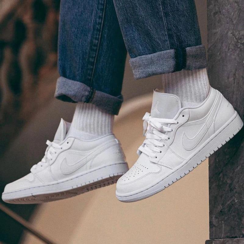 Giày thể thao, Balo thể thao, Nón thể thao, Thương hiệu giày nổi tiếng, Giày Adidas, Giày Nike, Balo Nike, Balo Adidas, Nón Nike, Nón Adidas