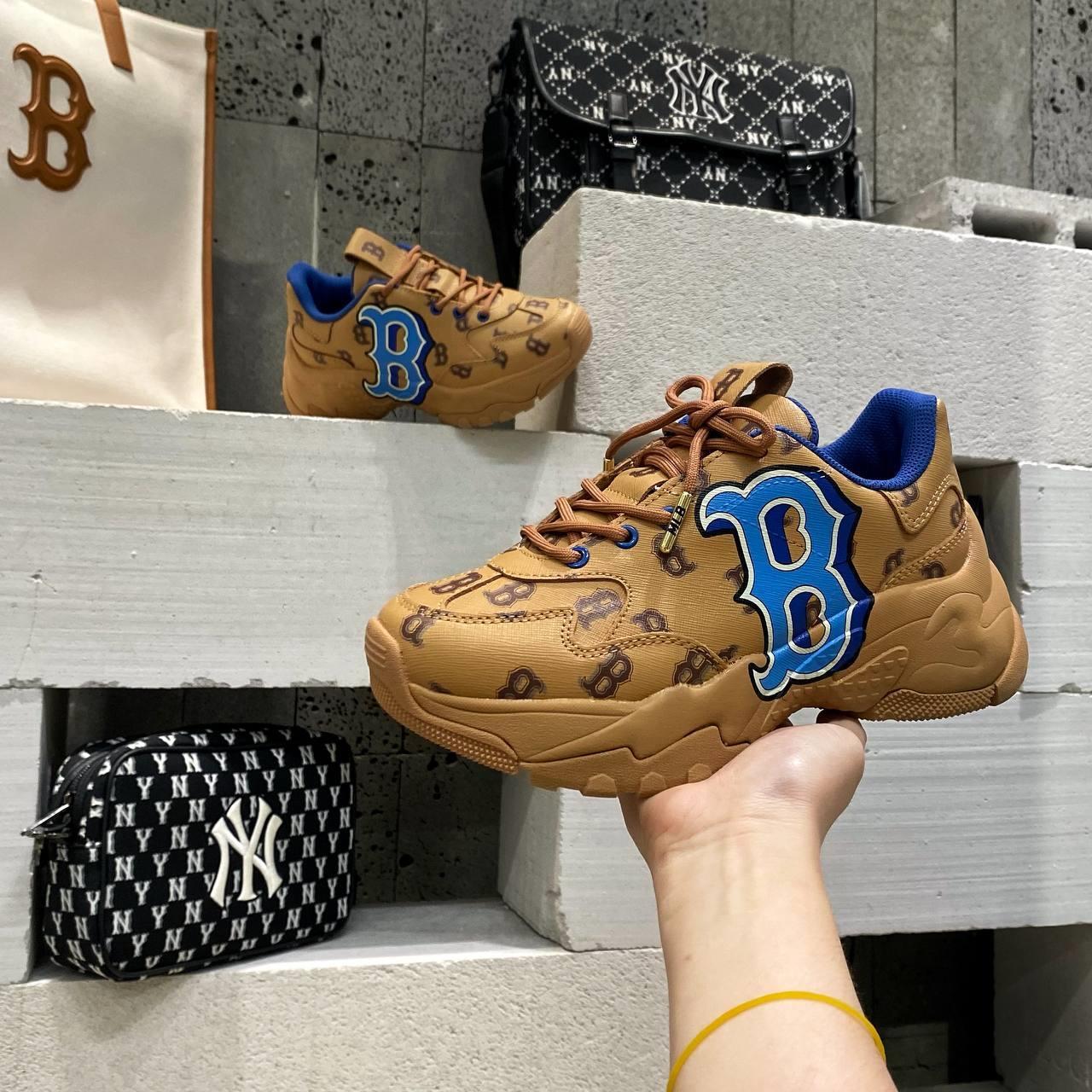 City Culture, hệ thống cửa hàng phân phối chuyên phân phối đồ thể thao, đồng hồ, nước hoa chính hãng, chính ngạch, xách tay từ US, UK, Korea, Japan.