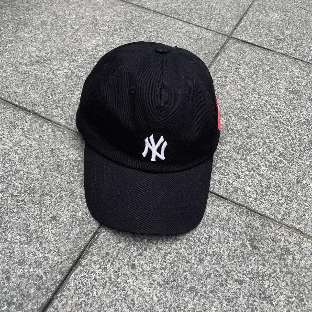 giày thể thao chính hãng, giày nike chính hãng, giày adidas chính hãng, giày newbalance chính hãng, giày converse chính hãng, giày puma chính hãng, giày vans chính hãng, giày asics chính hãng, giày everlast chính hãng, nước hoa chính hãng, ba lô, dép, dép quai ngang