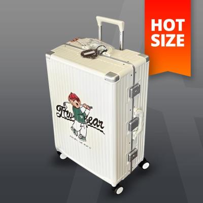 Vali TTWN Bear Golfer Around The World ''White'' [TN7044 20020] - SIZE 24 - Image 1