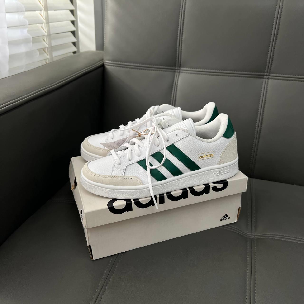 giày thể thao chính hãng, giày nike chính hãng, giày adidas chính hãng, giày newbalance chính hãng, giày converse chính hãng, giày puma chính hãng, giày vans chính hãng, giày asics chính hãng, giày everlast chính hãng, nước hoa chính hãng, ba lô, dép, dép quai ngang