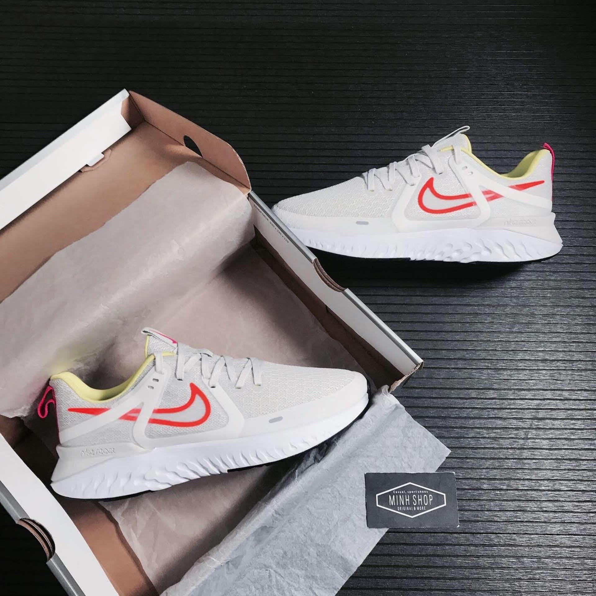 giày thể thao chính hãng, giày nike chính hãng, giày adidas chính hãng, giày newbalance chính hãng, giày converse chính hãng, giày puma chính hãng, giày vans chính hãng, giày asics chính hãng, giày everlast chính hãng, nước hoa chính hãng, ba lô, dép, dép quai ngang