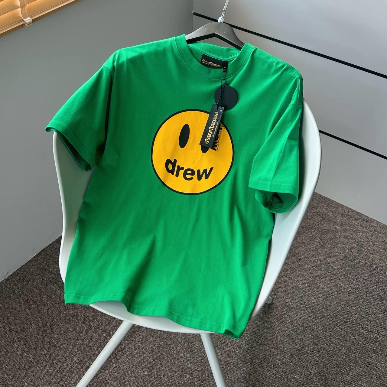 City Culture, hệ thống cửa hàng phân phối chuyên phân phối đồ thể thao, đồng hồ, nước hoa chính hãng, chính ngạch, xách tay từ US, UK, Korea, Japan.