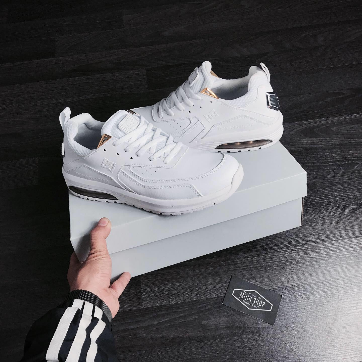 giày thể thao chính hãng, giày nike chính hãng, giày adidas chính hãng, giày newbalance chính hãng, giày converse chính hãng, giày puma chính hãng, giày vans chính hãng, giày asics chính hãng, giày everlast chính hãng, nước hoa chính hãng, ba lô, dép, dép quai ngang