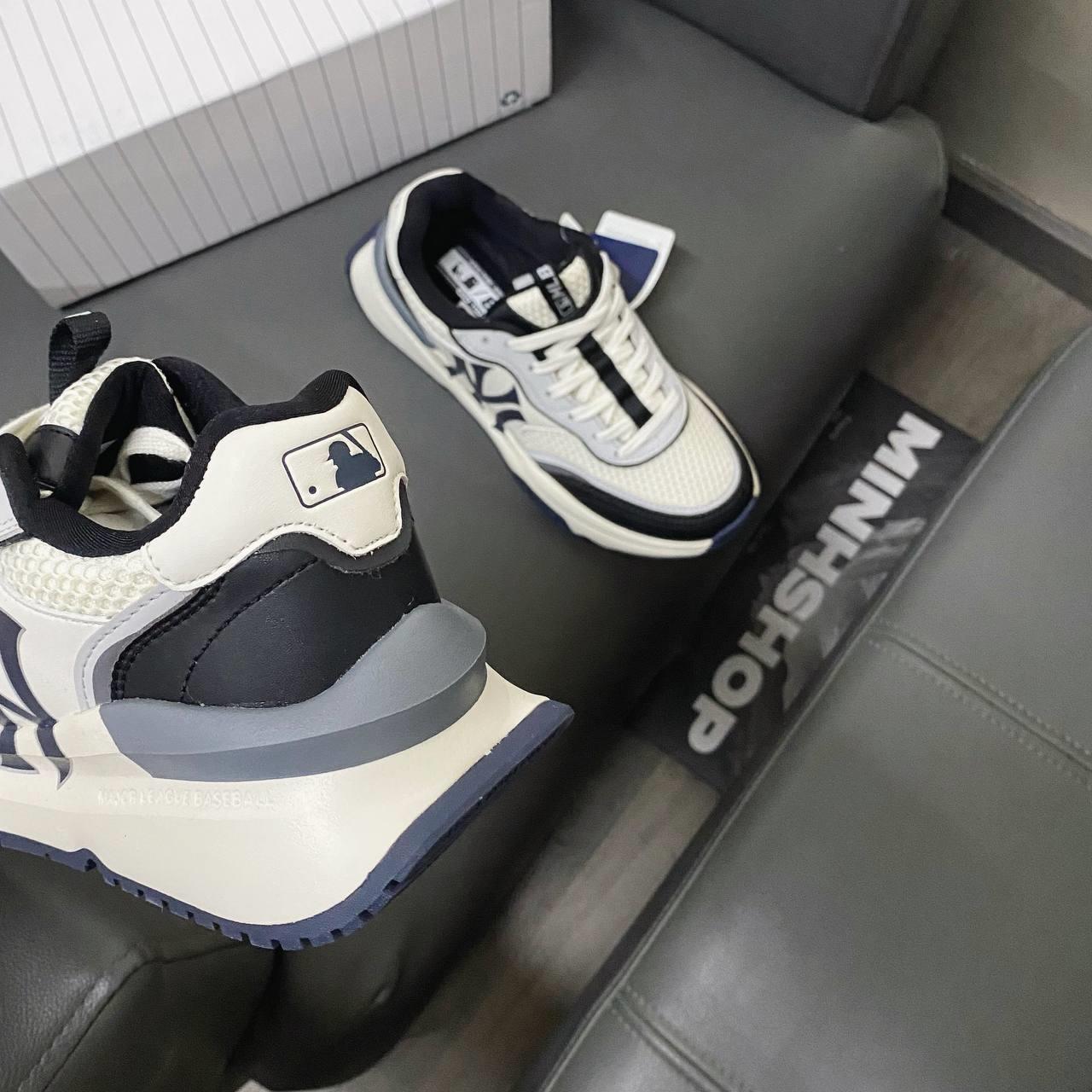 City Culture, hệ thống cửa hàng phân phối chuyên phân phối đồ thể thao, đồng hồ, nước hoa chính hãng, chính ngạch, xách tay từ US, UK, Korea, Japan.