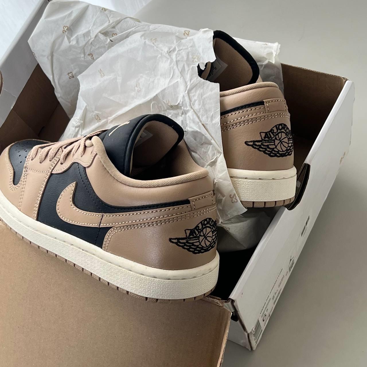 giày thể thao chính hãng, giày nike chính hãng, giày adidas chính hãng, giày newbalance chính hãng, giày converse chính hãng, giày puma chính hãng, giày vans chính hãng, giày asics chính hãng, giày everlast chính hãng, nước hoa chính hãng, ba lô, dép, dép quai ngang
