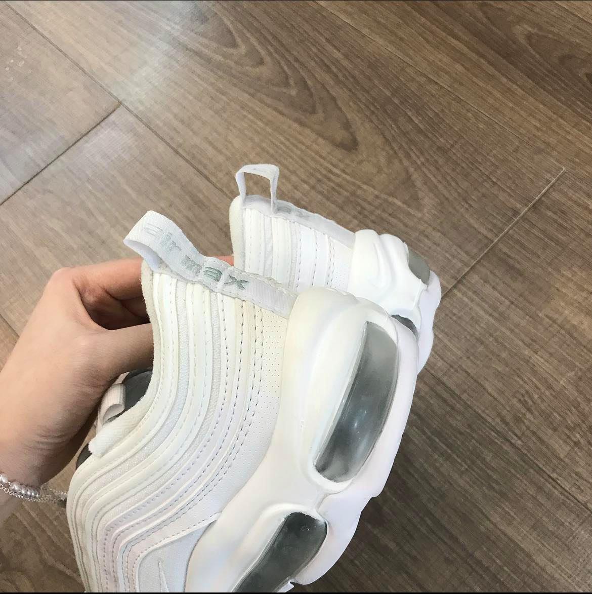 giày thể thao chính hãng, giày nike chính hãng, giày adidas chính hãng, giày newbalance chính hãng, giày converse chính hãng, giày puma chính hãng, giày vans chính hãng, giày asics chính hãng, giày everlast chính hãng, nước hoa chính hãng, ba lô, dép, dép quai ngang