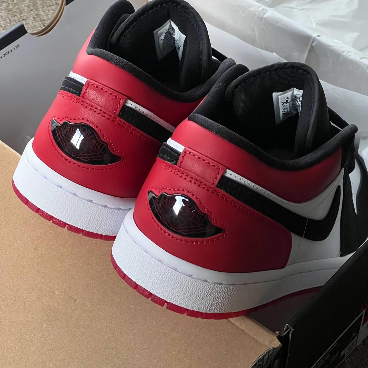 giày thể thao chính hãng, giày nike chính hãng, giày adidas chính hãng, giày newbalance chính hãng, giày converse chính hãng, giày puma chính hãng, giày vans chính hãng, giày asics chính hãng, giày everlast chính hãng, nước hoa chính hãng, ba lô, dép, dép quai ngang