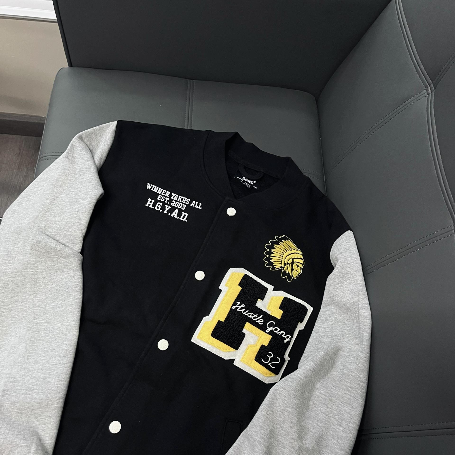 giày thể thao chính hãng, giày nike chính hãng, giày adidas chính hãng, giày newbalance chính hãng, giày converse chính hãng, giày puma chính hãng, giày vans chính hãng, giày asics chính hãng, giày everlast chính hãng, nước hoa chính hãng, ba lô, dép, dép quai ngang