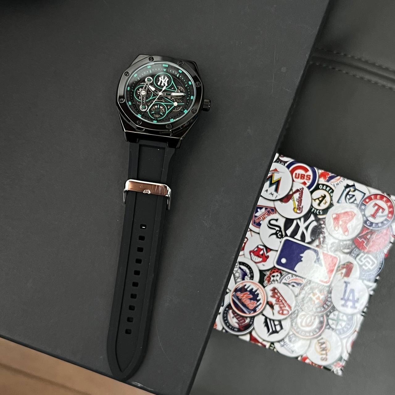 City Culture, hệ thống cửa hàng phân phối chuyên phân phối đồ thể thao, đồng hồ, nước hoa chính hãng, chính ngạch, xách tay từ US, UK, Korea, Japan.