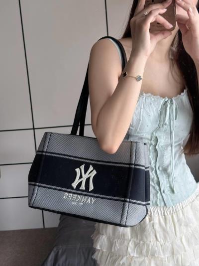 Túi MLB  Varsity Lettering Canvas Shoulder Bag New York Yankees ''Black'' [3ABQB015N 50BKS]