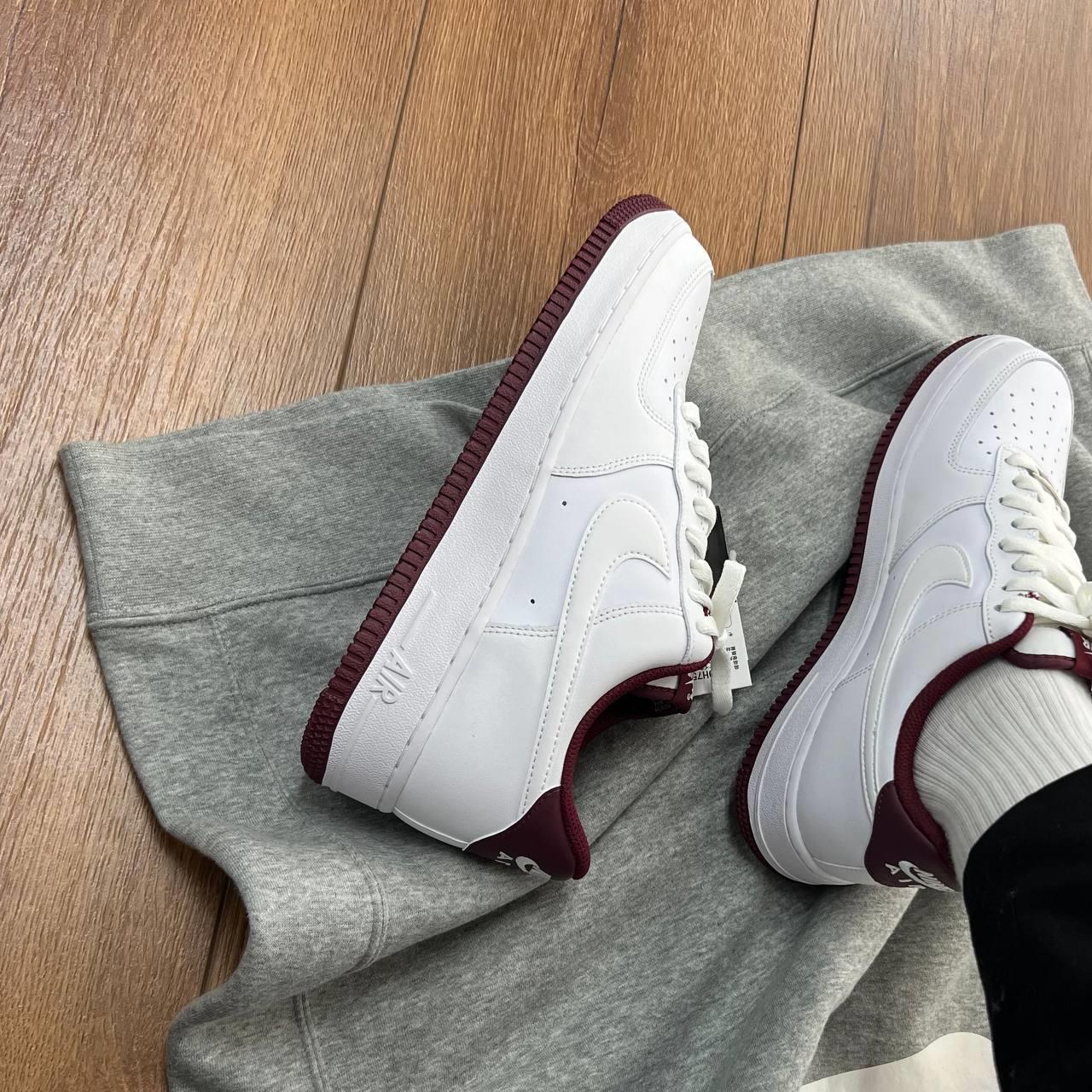 giày thể thao chính hãng, giày nike chính hãng, giày adidas chính hãng, giày newbalance chính hãng, giày converse chính hãng, giày puma chính hãng, giày vans chính hãng, giày asics chính hãng, giày everlast chính hãng, nước hoa chính hãng, ba lô, dép, dép quai ngang