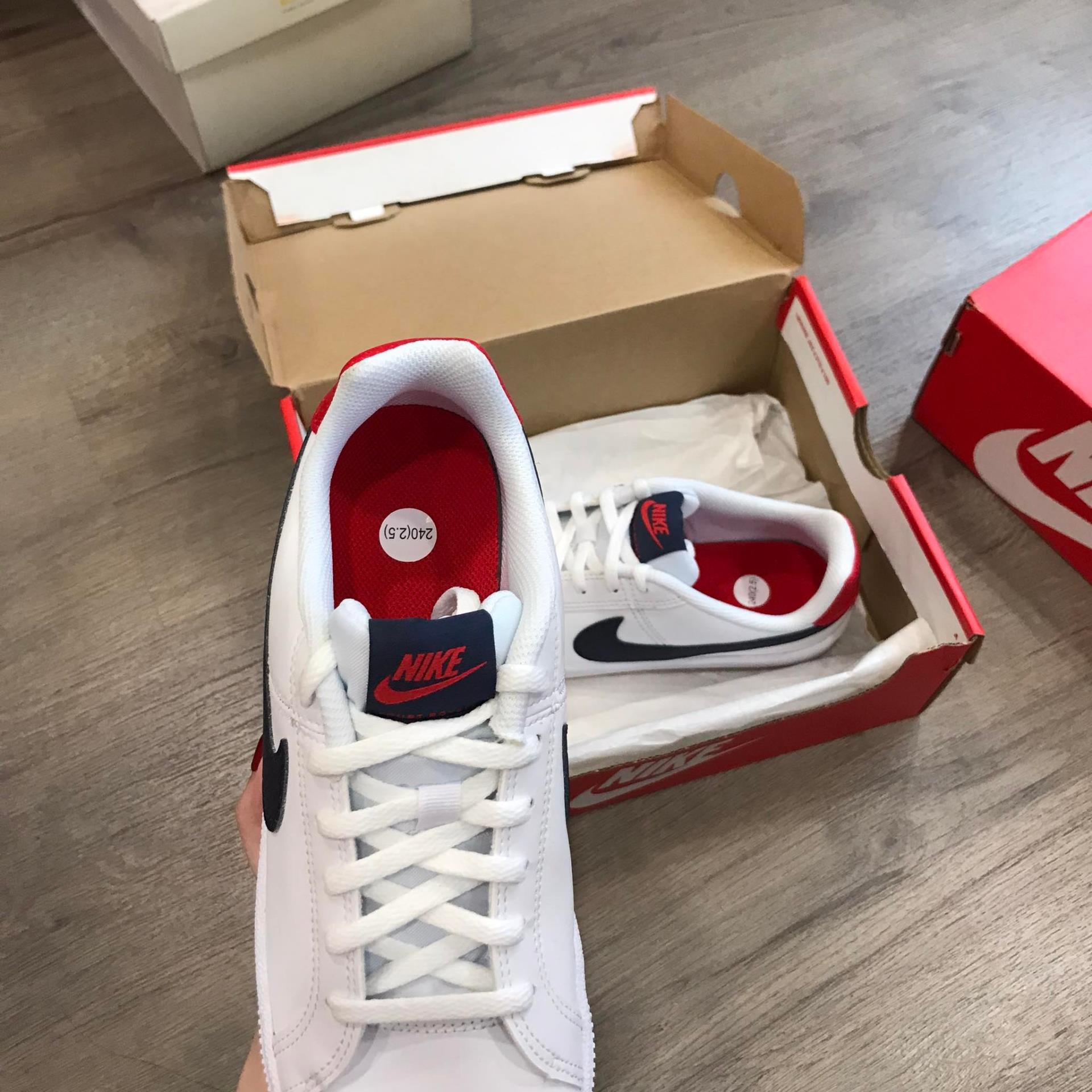 giày thể thao chính hãng, giày nike chính hãng, giày adidas chính hãng, giày newbalance chính hãng, giày converse chính hãng, giày puma chính hãng, giày vans chính hãng, giày asics chính hãng, giày everlast chính hãng, nước hoa chính hãng, ba lô, dép, dép quai ngang