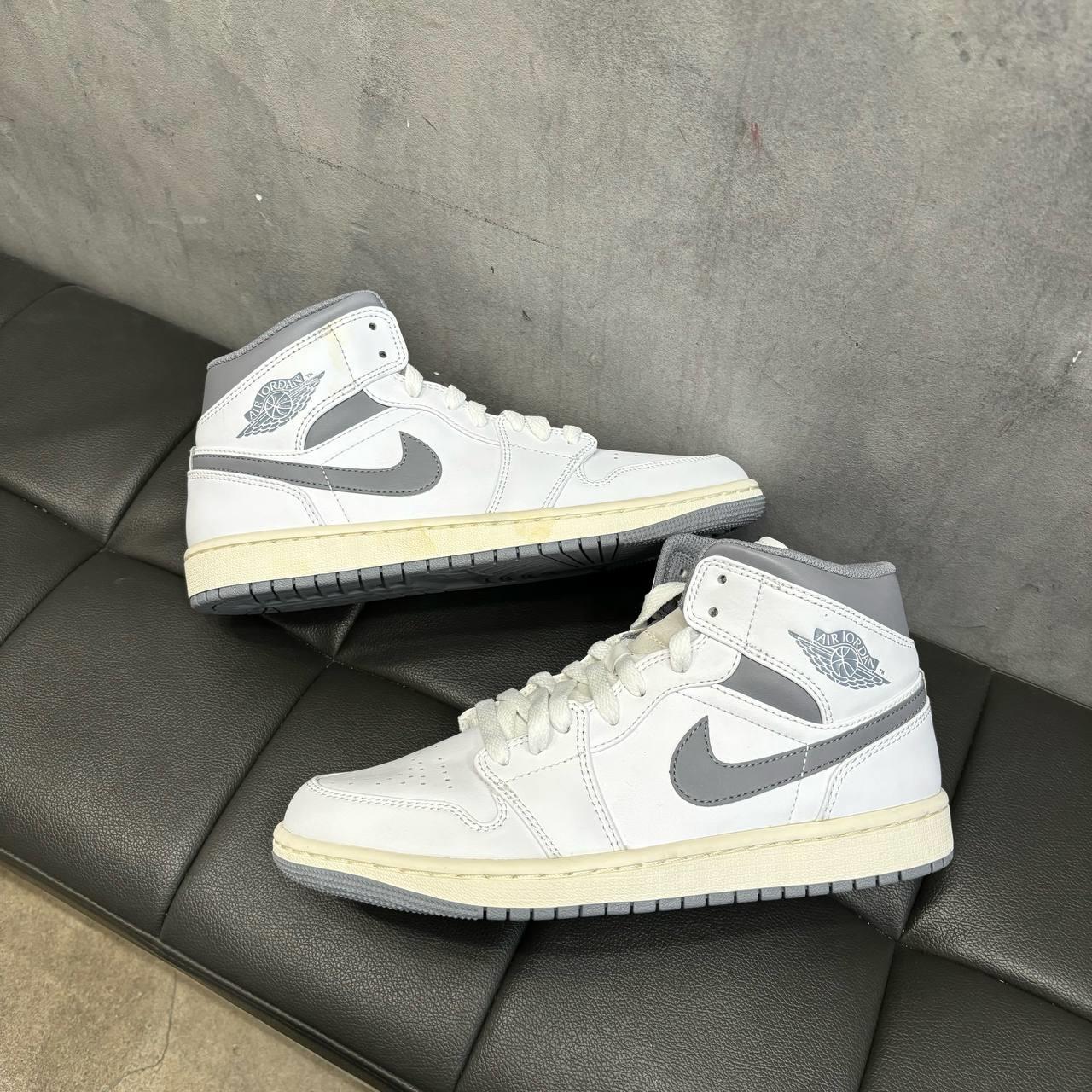 giày thể thao chính hãng, giày nike chính hãng, giày adidas chính hãng, giày newbalance chính hãng, giày converse chính hãng, giày puma chính hãng, giày vans chính hãng, giày asics chính hãng, giày everlast chính hãng, nước hoa chính hãng, ba lô, dép, dép quai ngang