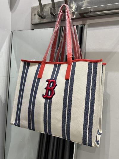 13677 Túi MLB Tote Ethnic Striped Boston Red Sox - Sale 50%