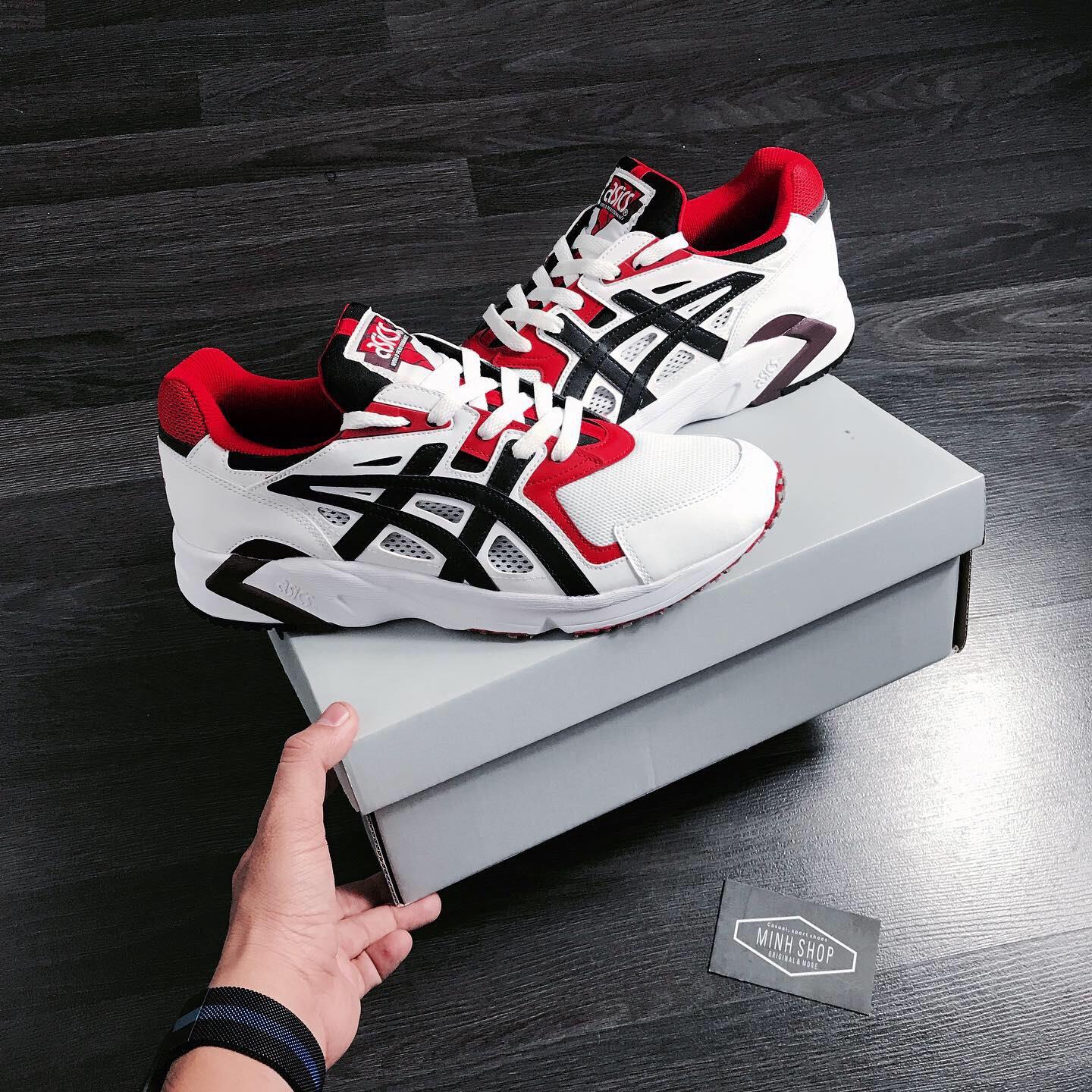 giày thể thao chính hãng, giày nike chính hãng, giày adidas chính hãng, giày newbalance chính hãng, giày converse chính hãng, giày puma chính hãng, giày vans chính hãng, giày asics chính hãng, giày everlast chính hãng, nước hoa chính hãng, ba lô, dép, dép quai ngang