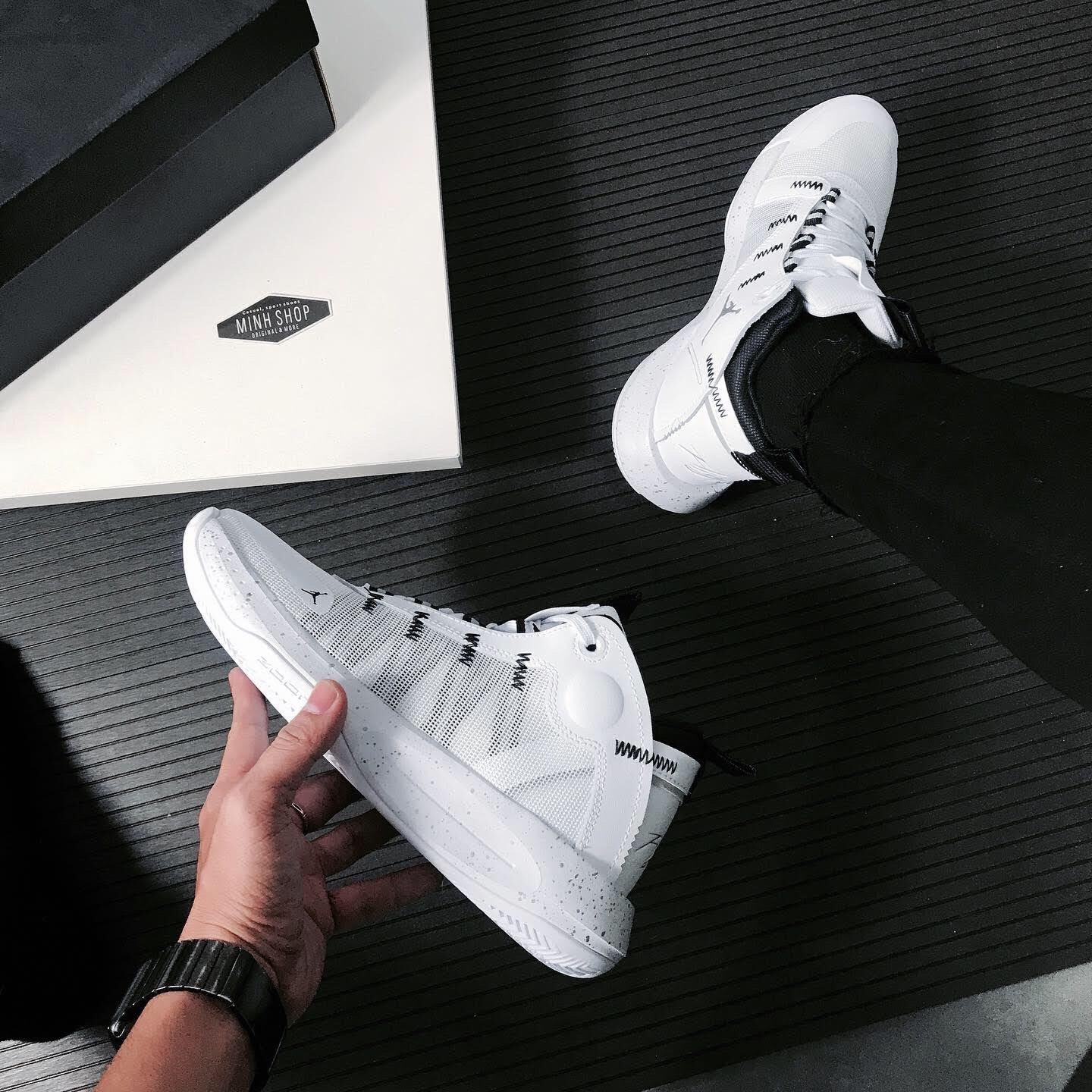 giày thể thao chính hãng, giày nike chính hãng, giày adidas chính hãng, giày newbalance chính hãng, giày converse chính hãng, giày puma chính hãng, giày vans chính hãng, giày asics chính hãng, giày everlast chính hãng, nước hoa chính hãng, ba lô, dép, dép quai ngang