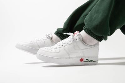 giày thể thao chính hãng, giày nike chính hãng, giày adidas chính hãng, giày newbalance chính hãng, giày converse chính hãng, giày puma chính hãng, giày vans chính hãng, giày asics chính hãng, giày everlast chính hãng, nước hoa chính hãng, ba lô, dép, dép quai ngang
