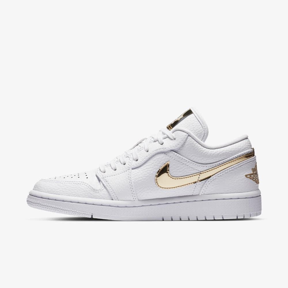 giày thể thao chính hãng, giày nike chính hãng, giày adidas chính hãng, giày newbalance chính hãng, giày converse chính hãng, giày puma chính hãng, giày vans chính hãng, giày asics chính hãng, giày everlast chính hãng, nước hoa chính hãng, ba lô, dép, dép quai ngang