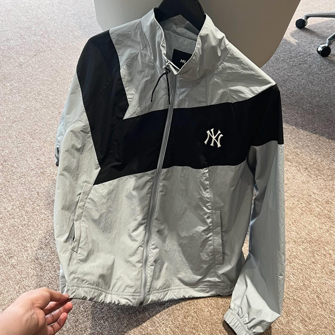 giày thể thao chính hãng, giày nike chính hãng, giày adidas chính hãng, giày newbalance chính hãng, giày converse chính hãng, giày puma chính hãng, giày vans chính hãng, giày asics chính hãng, giày everlast chính hãng, nước hoa chính hãng, ba lô, dép, dép quai ngang