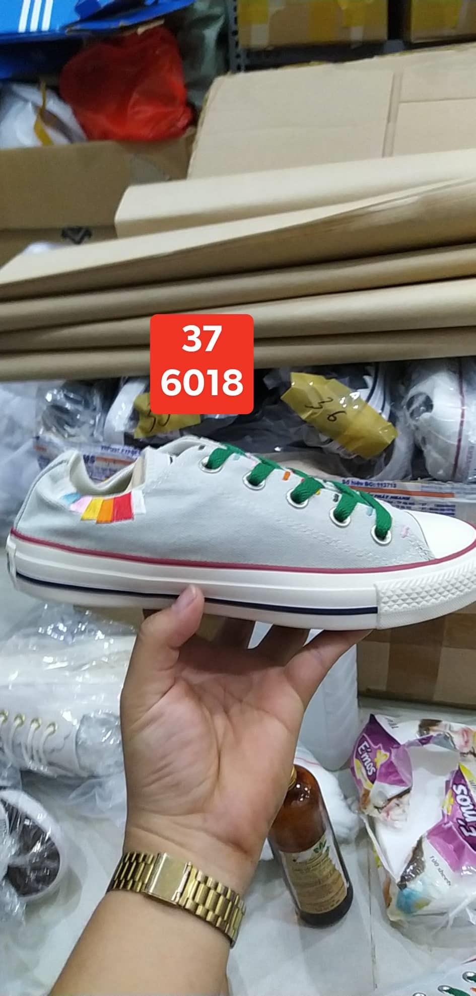 giày thể thao chính hãng, giày nike chính hãng, giày adidas chính hãng, giày newbalance chính hãng, giày converse chính hãng, giày puma chính hãng, giày vans chính hãng, giày asics chính hãng, giày everlast chính hãng, nước hoa chính hãng, ba lô, dép, dép quai ngang