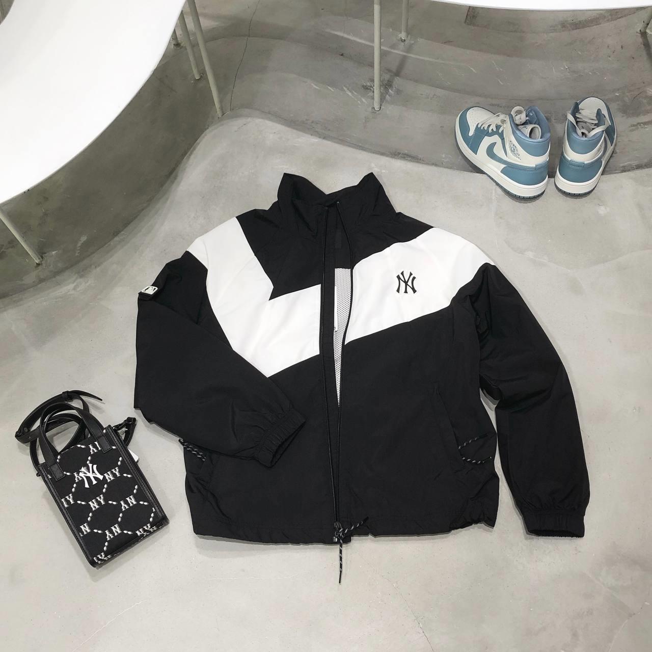 giày thể thao chính hãng, giày nike chính hãng, giày adidas chính hãng, giày newbalance chính hãng, giày converse chính hãng, giày puma chính hãng, giày vans chính hãng, giày asics chính hãng, giày everlast chính hãng, nước hoa chính hãng, ba lô, dép, dép quai ngang