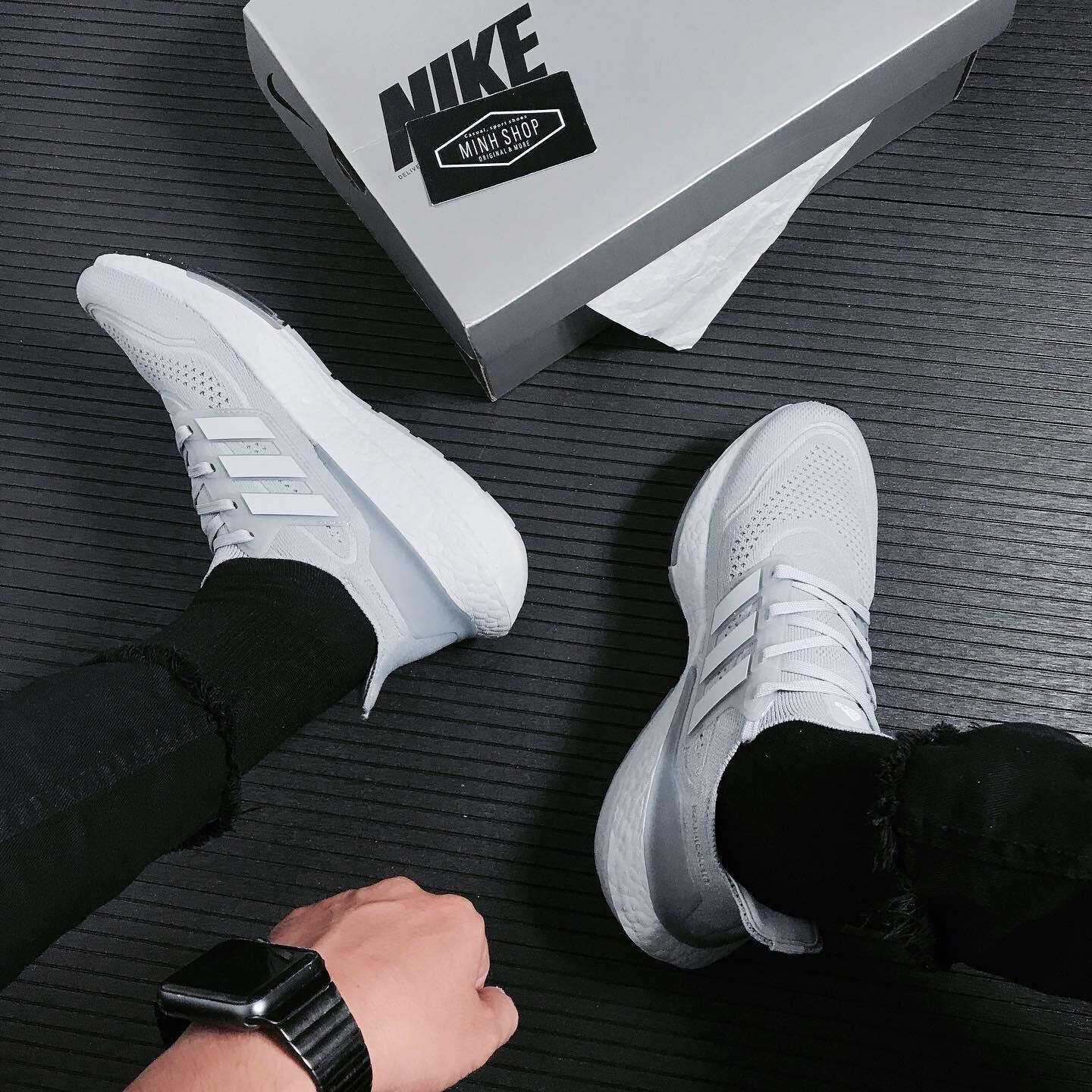 giày thể thao chính hãng, giày nike chính hãng, giày adidas chính hãng, giày newbalance chính hãng, giày converse chính hãng, giày puma chính hãng, giày vans chính hãng, giày asics chính hãng, giày everlast chính hãng, nước hoa chính hãng, ba lô, dép, dép quai ngang