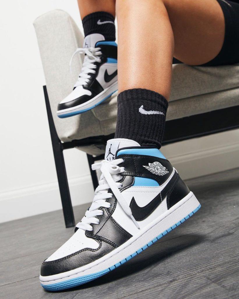 giày thể thao chính hãng, giày nike chính hãng, giày adidas chính hãng, giày newbalance chính hãng, giày converse chính hãng, giày puma chính hãng, giày vans chính hãng, giày asics chính hãng, giày everlast chính hãng, nước hoa chính hãng, ba lô, dép, dép quai ngang