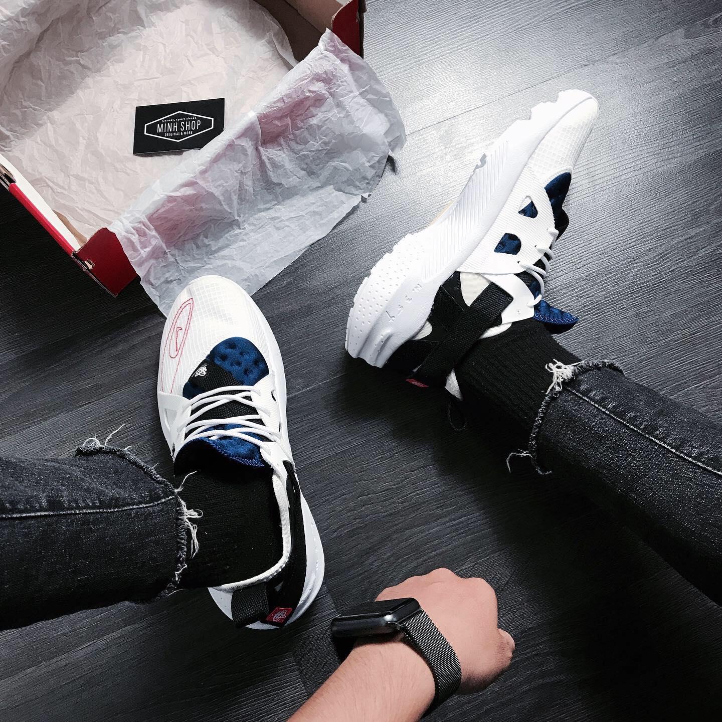 giày thể thao chính hãng, giày nike chính hãng, giày adidas chính hãng, giày newbalance chính hãng, giày converse chính hãng, giày puma chính hãng, giày vans chính hãng, giày asics chính hãng, giày everlast chính hãng, nước hoa chính hãng, ba lô, dép, dép quai ngang