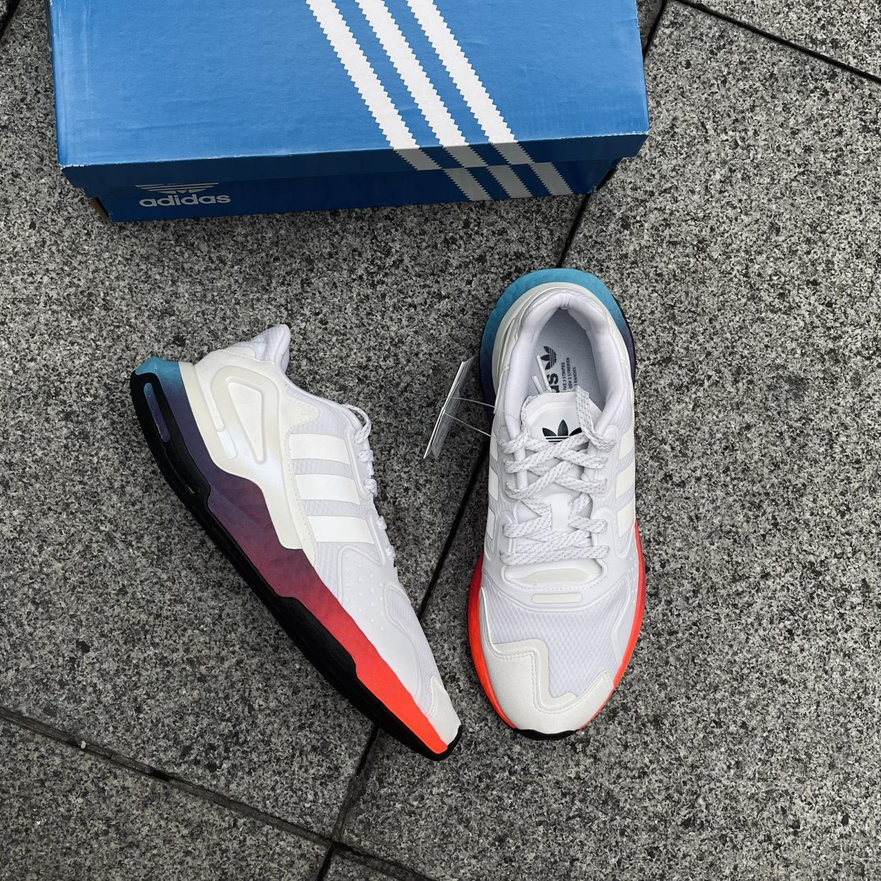 giày thể thao chính hãng, giày nike chính hãng, giày adidas chính hãng, giày newbalance chính hãng, giày converse chính hãng, giày puma chính hãng, giày vans chính hãng, giày asics chính hãng, giày everlast chính hãng, nước hoa chính hãng, ba lô, dép, dép quai ngang