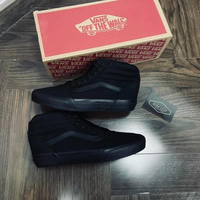 giày thể thao chính hãng, giày nike chính hãng, giày adidas chính hãng, giày newbalance chính hãng, giày converse chính hãng, giày puma chính hãng, giày vans chính hãng, giày asics chính hãng, giày everlast chính hãng, nước hoa chính hãng, ba lô, dép, dép quai ngang