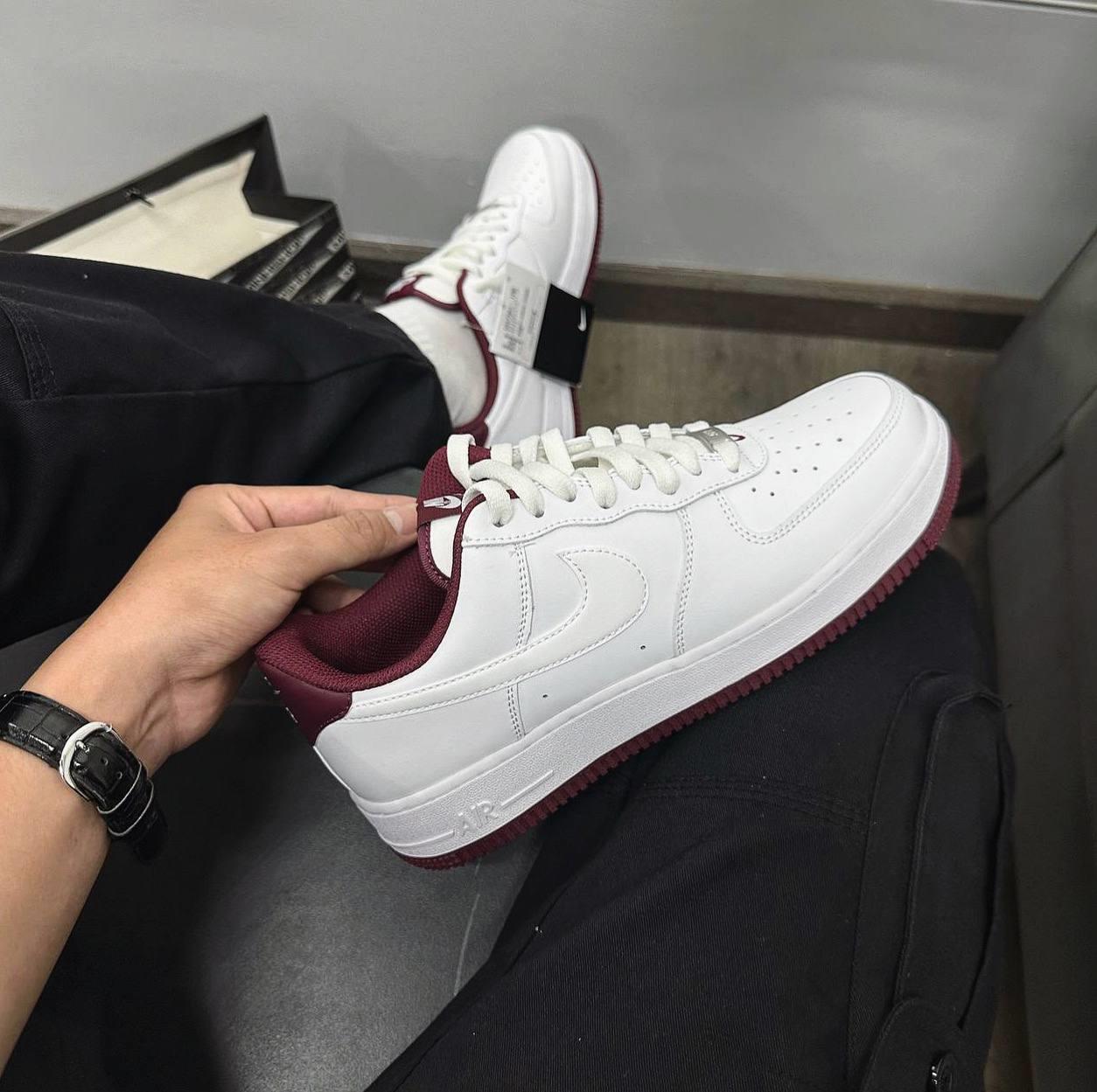giày thể thao chính hãng, giày nike chính hãng, giày adidas chính hãng, giày newbalance chính hãng, giày converse chính hãng, giày puma chính hãng, giày vans chính hãng, giày asics chính hãng, giày everlast chính hãng, nước hoa chính hãng, ba lô, dép, dép quai ngang