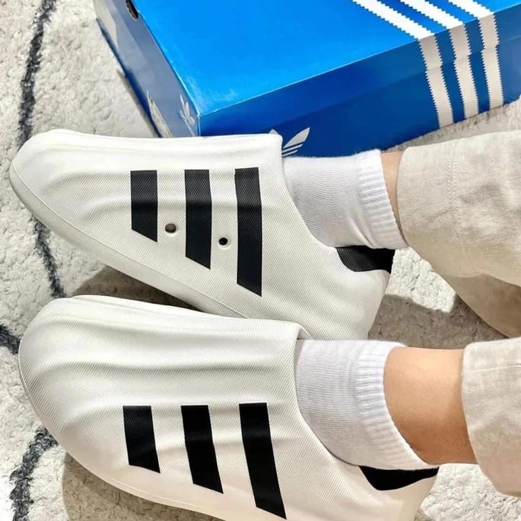 Giày thể thao, Balo thể thao, Nón thể thao, Thương hiệu giày nổi tiếng, Giày Adidas, Giày Nike, Balo Nike, Balo Adidas, Nón Nike, Nón Adidas