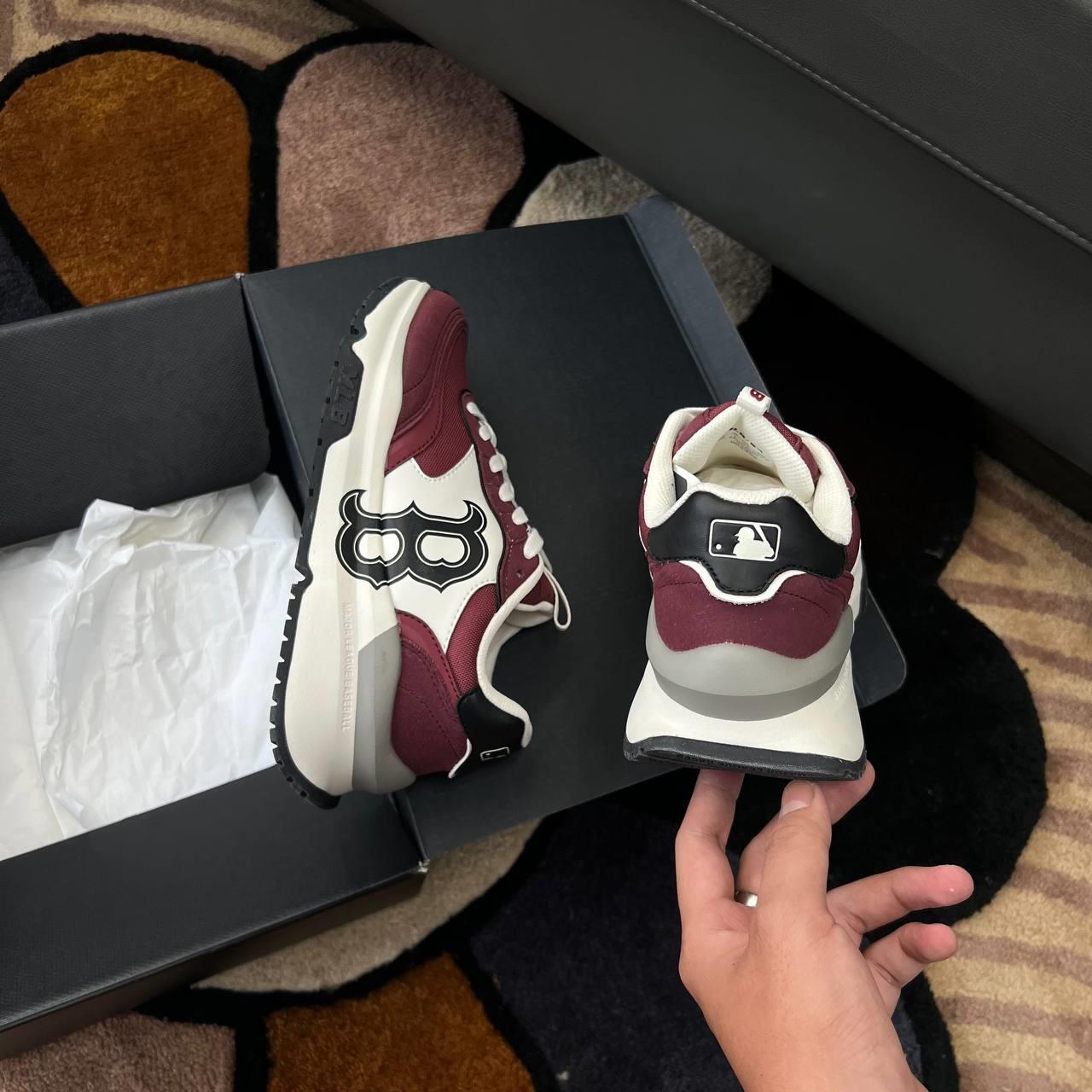 giày thể thao chính hãng, giày nike chính hãng, giày adidas chính hãng, giày newbalance chính hãng, giày converse chính hãng, giày puma chính hãng, giày vans chính hãng, giày asics chính hãng, giày everlast chính hãng, nước hoa chính hãng, ba lô, dép, dép quai ngang