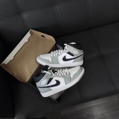 giày thể thao chính hãng, giày nike chính hãng, giày adidas chính hãng, giày newbalance chính hãng, giày converse chính hãng, giày puma chính hãng, giày vans chính hãng, giày asics chính hãng, giày everlast chính hãng, nước hoa chính hãng, ba lô, dép, dép quai ngang