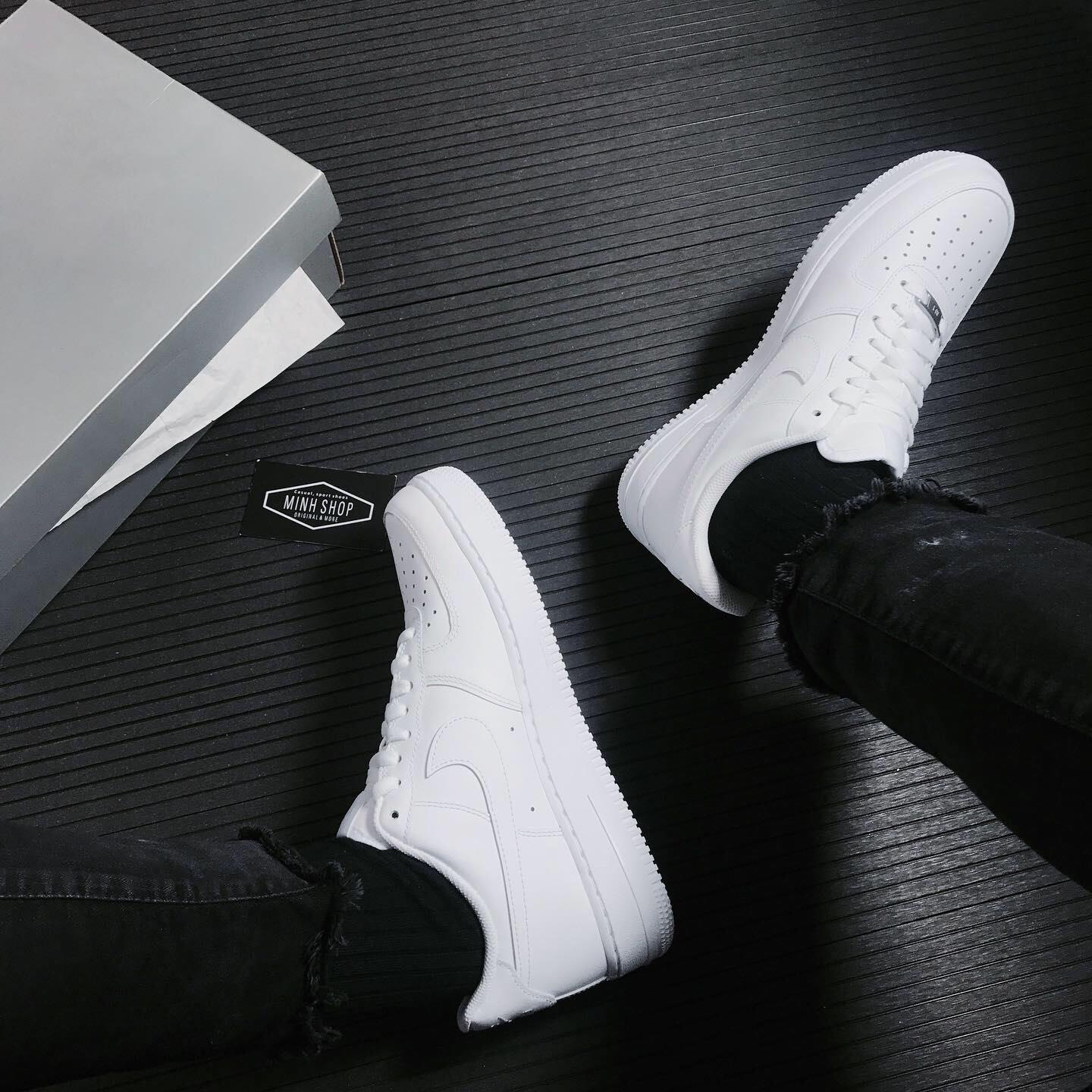 giày thể thao chính hãng, giày nike chính hãng, giày adidas chính hãng, giày newbalance chính hãng, giày converse chính hãng, giày puma chính hãng, giày vans chính hãng, giày asics chính hãng, giày everlast chính hãng, nước hoa chính hãng, ba lô, dép, dép quai ngang