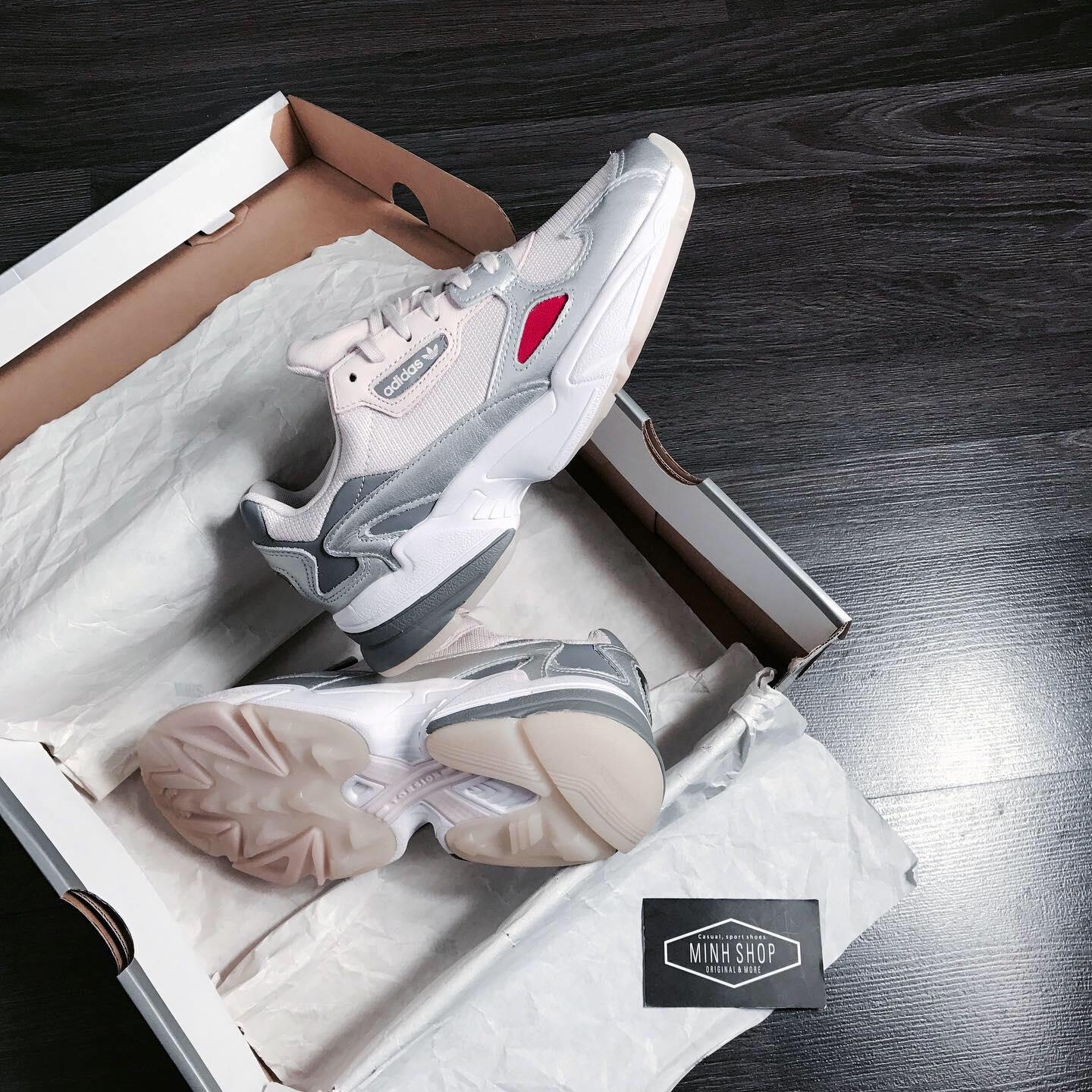 giày thể thao chính hãng, giày nike chính hãng, giày adidas chính hãng, giày newbalance chính hãng, giày converse chính hãng, giày puma chính hãng, giày vans chính hãng, giày asics chính hãng, giày everlast chính hãng, nước hoa chính hãng, ba lô, dép, dép quai ngang