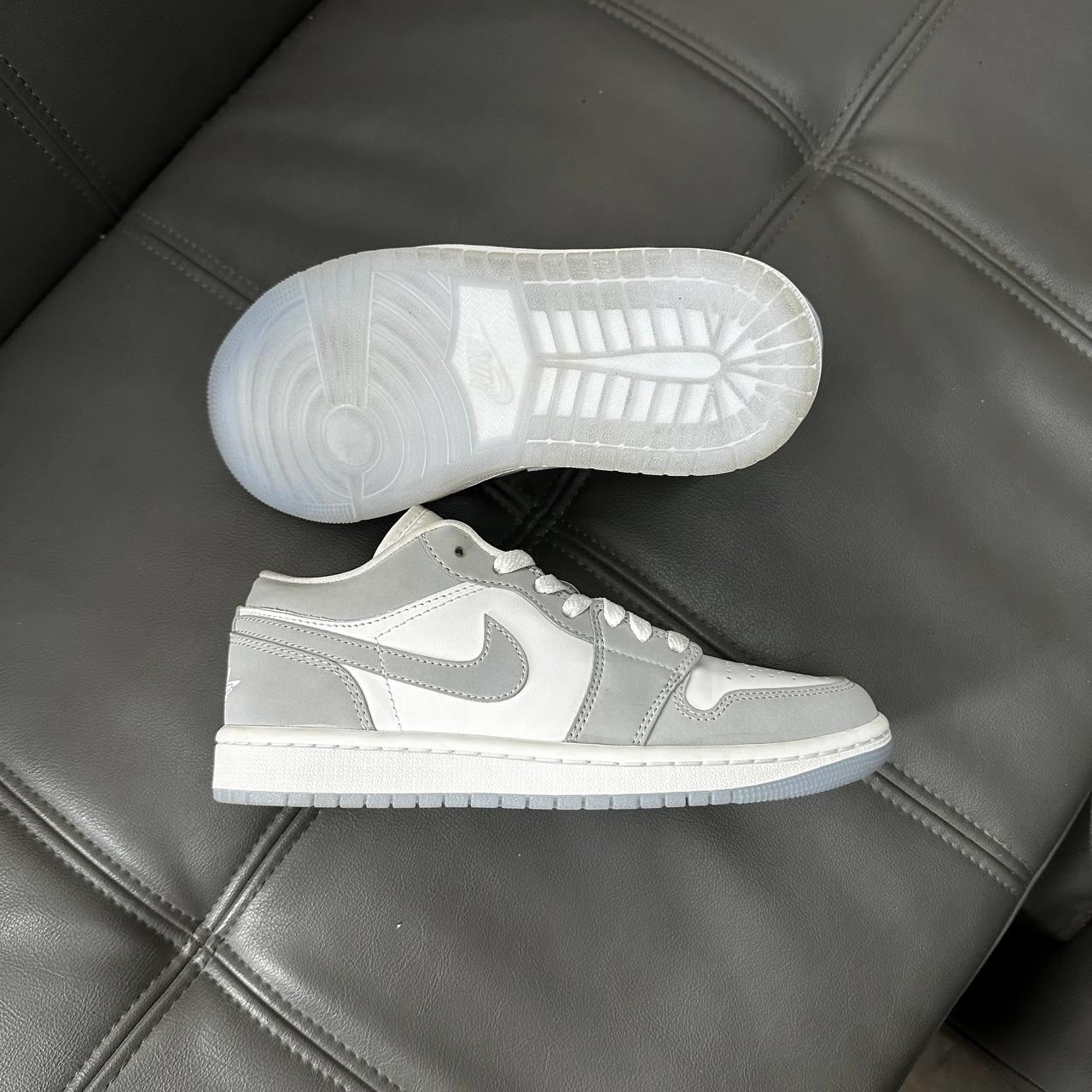 giày thể thao chính hãng, giày nike chính hãng, giày adidas chính hãng, giày newbalance chính hãng, giày converse chính hãng, giày puma chính hãng, giày vans chính hãng, giày asics chính hãng, giày everlast chính hãng, nước hoa chính hãng, ba lô, dép, dép quai ngang