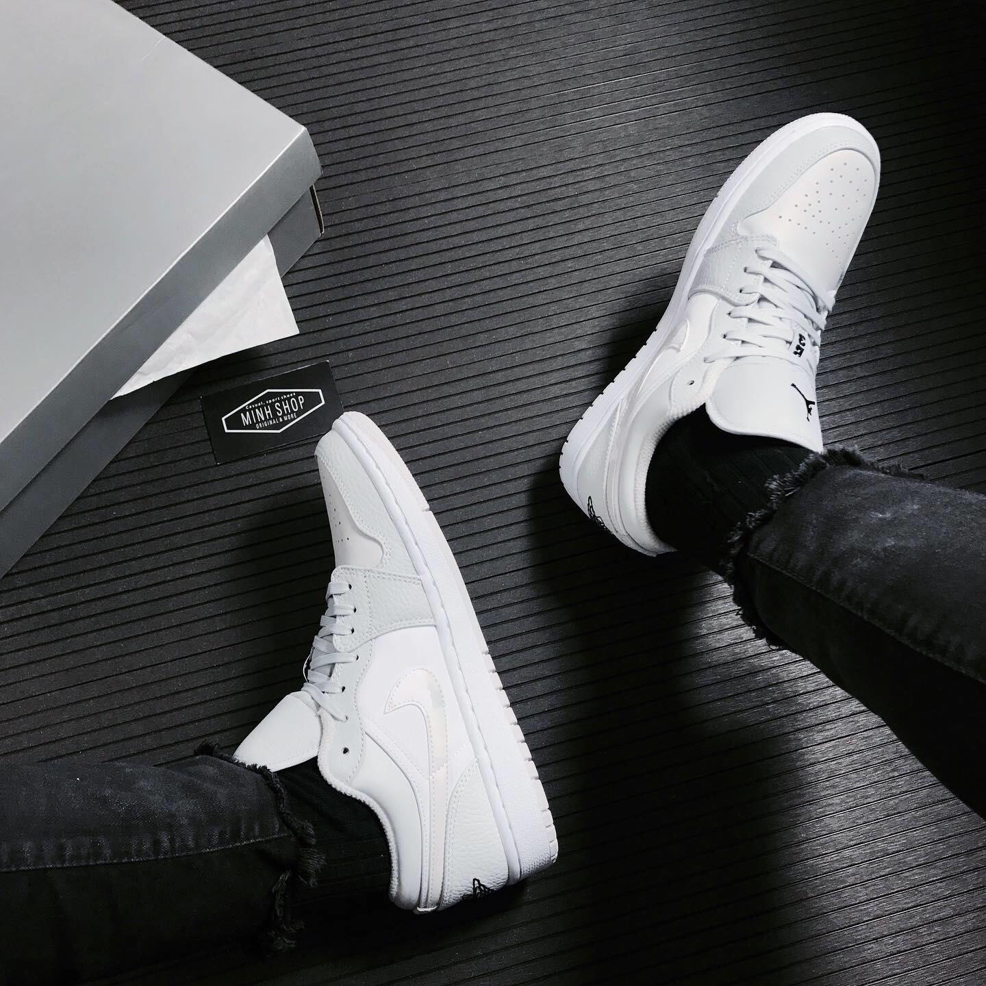 giày thể thao chính hãng, giày nike chính hãng, giày adidas chính hãng, giày newbalance chính hãng, giày converse chính hãng, giày puma chính hãng, giày vans chính hãng, giày asics chính hãng, giày everlast chính hãng, nước hoa chính hãng, ba lô, dép, dép quai ngang
