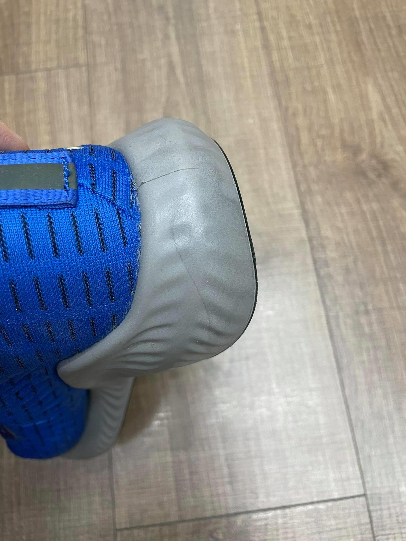 giày thể thao chính hãng, giày nike chính hãng, giày adidas chính hãng, giày newbalance chính hãng, giày converse chính hãng, giày puma chính hãng, giày vans chính hãng, giày asics chính hãng, giày everlast chính hãng, nước hoa chính hãng, ba lô, dép, dép quai ngang