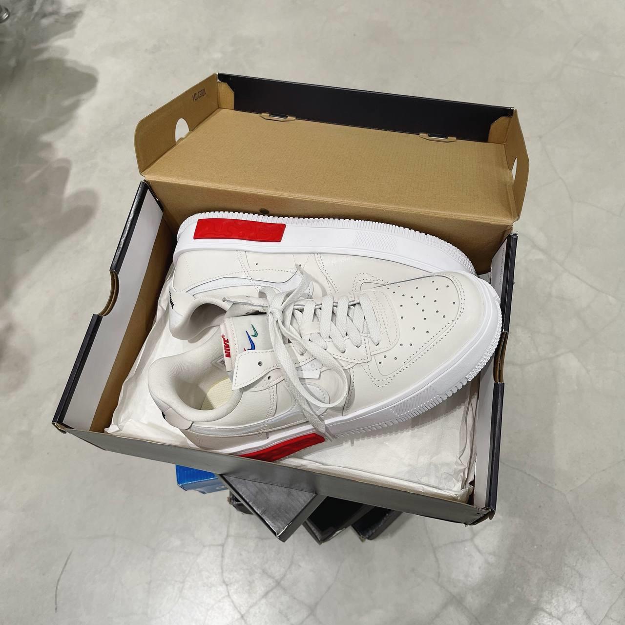 giày thể thao chính hãng, giày nike chính hãng, giày adidas chính hãng, giày newbalance chính hãng, giày converse chính hãng, giày puma chính hãng, giày vans chính hãng, giày asics chính hãng, giày everlast chính hãng, nước hoa chính hãng, ba lô, dép, dép quai ngang