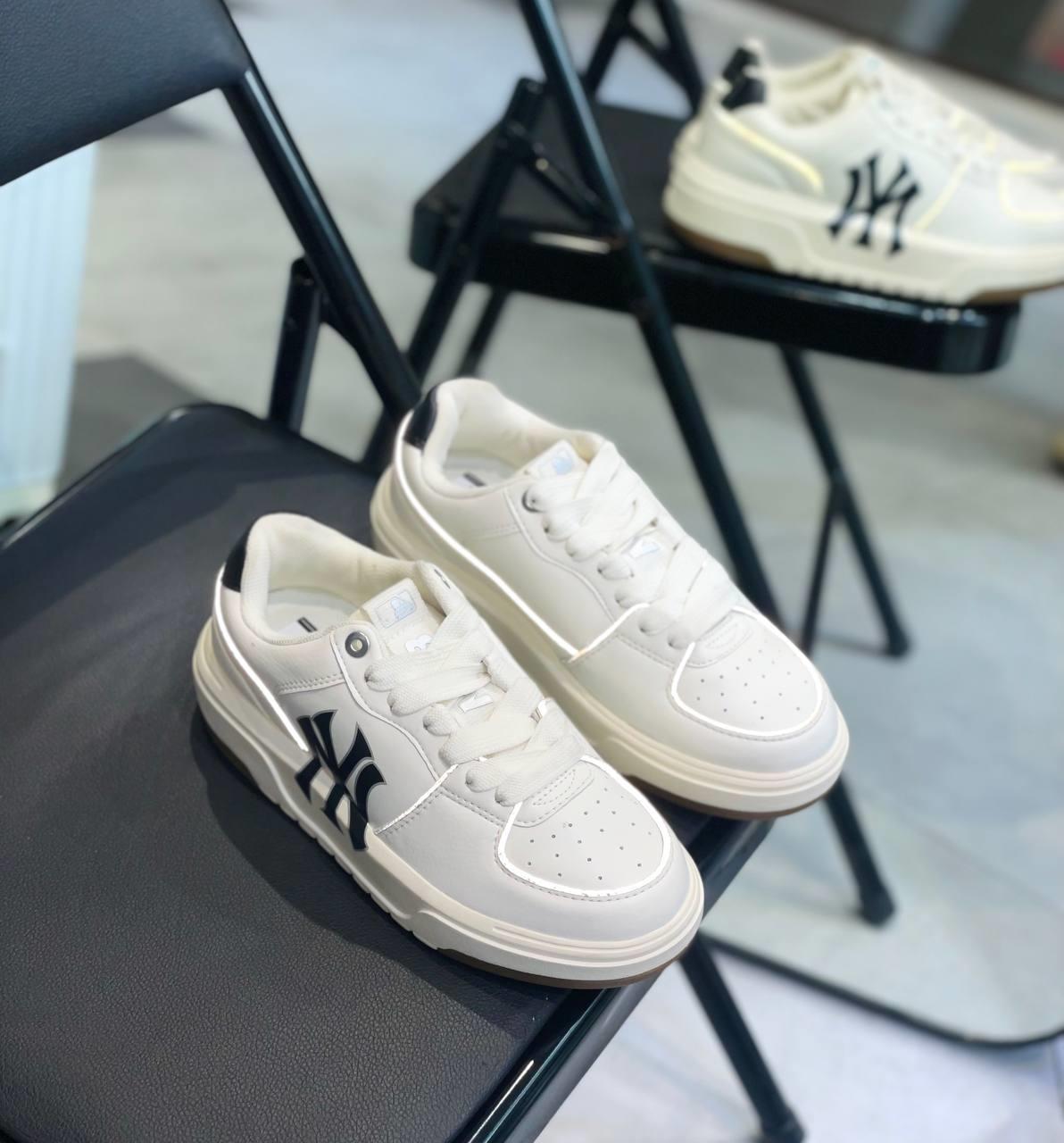 Giày thể thao, Balo thể thao, Nón thể thao, Thương hiệu giày nổi tiếng, Giày Adidas, Giày Nike, Balo Nike, Balo Adidas, Nón Nike, Nón Adidas