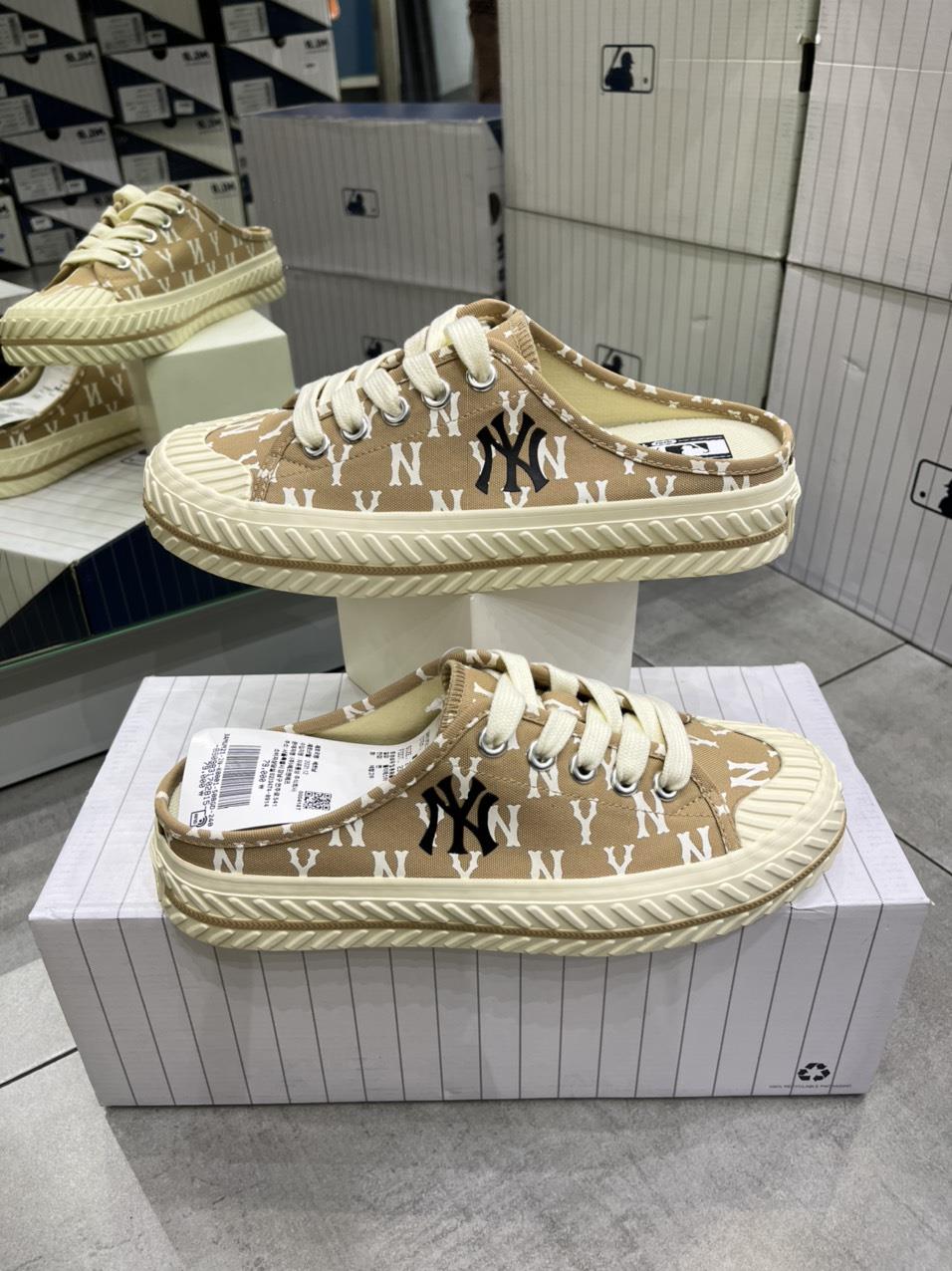 Giày thể thao, Balo thể thao, Nón thể thao, Thương hiệu giày nổi tiếng, Giày Adidas, Giày Nike, Balo Nike, Balo Adidas, Nón Nike, Nón Adidas