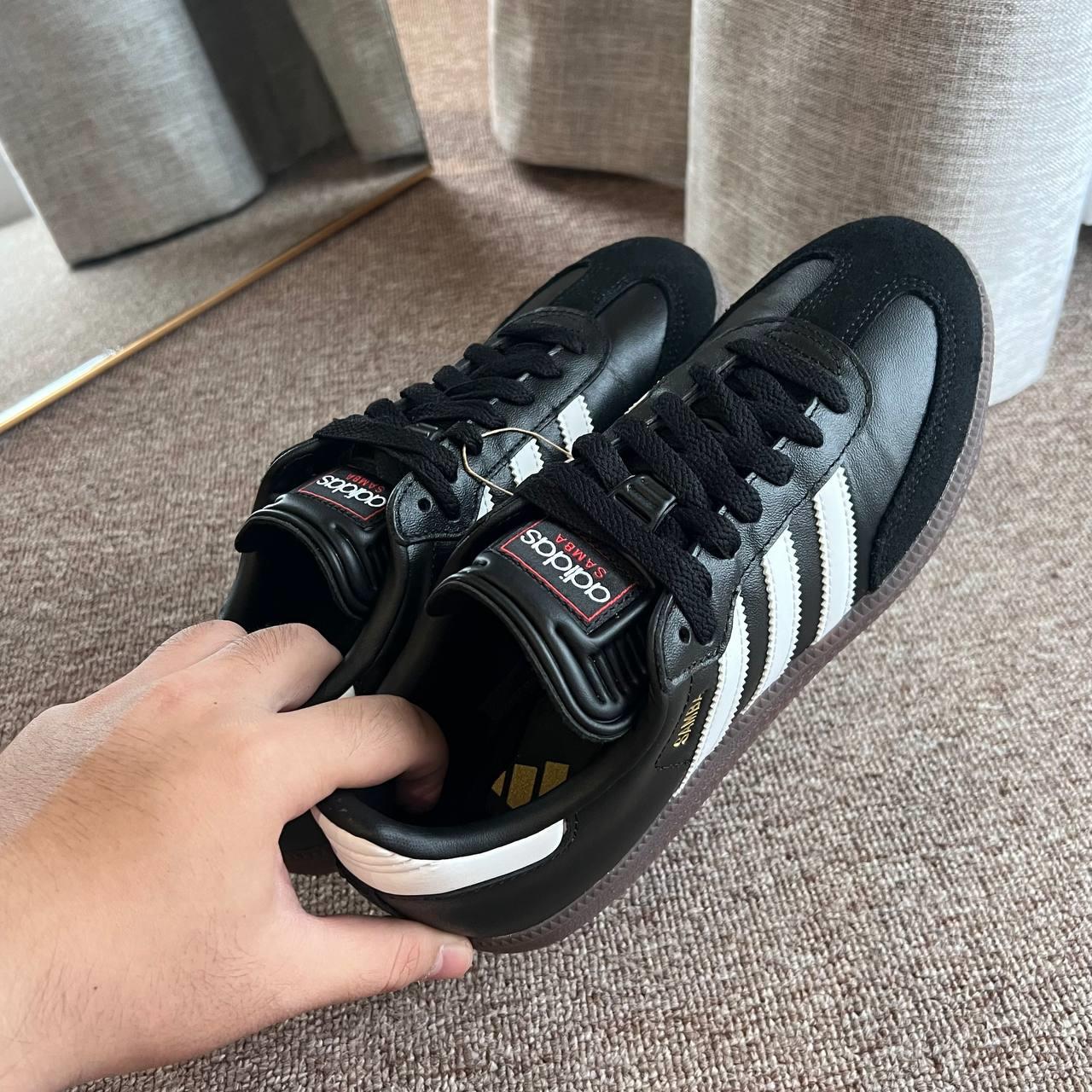 giày thể thao chính hãng, giày nike chính hãng, giày adidas chính hãng, giày newbalance chính hãng, giày converse chính hãng, giày puma chính hãng, giày vans chính hãng, giày asics chính hãng, giày everlast chính hãng, nước hoa chính hãng, ba lô, dép, dép quai ngang