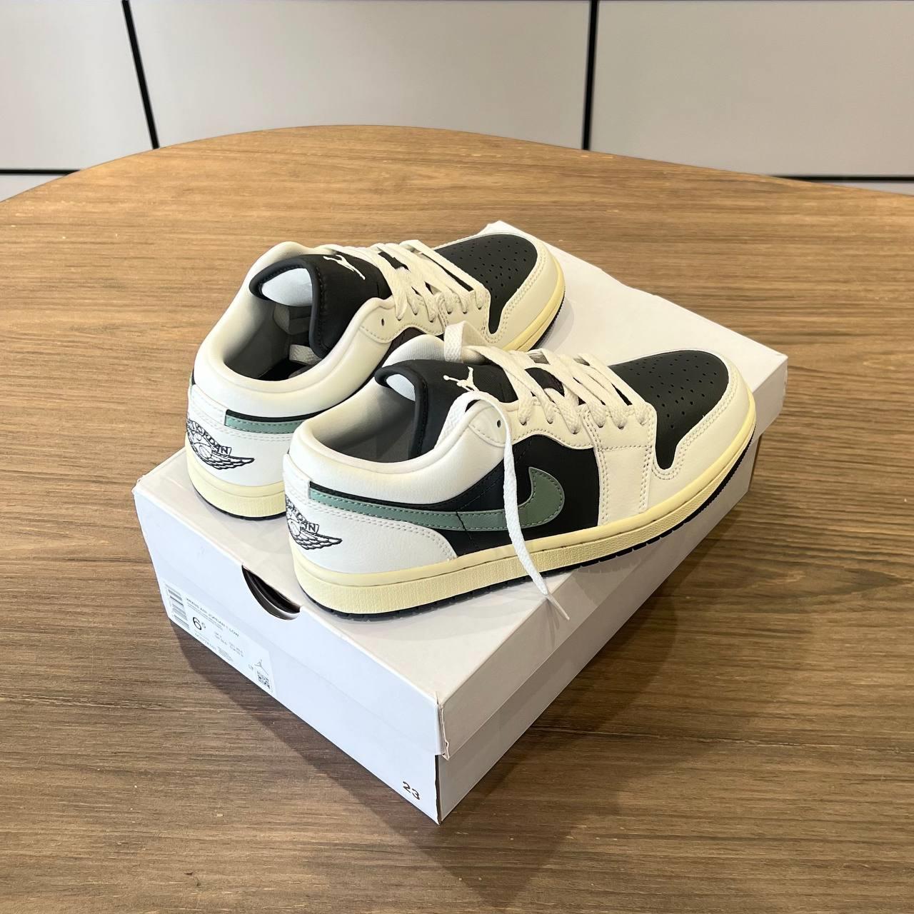 giày thể thao chính hãng, giày nike chính hãng, giày adidas chính hãng, giày newbalance chính hãng, giày converse chính hãng, giày puma chính hãng, giày vans chính hãng, giày asics chính hãng, giày everlast chính hãng, nước hoa chính hãng, ba lô, dép, dép quai ngang