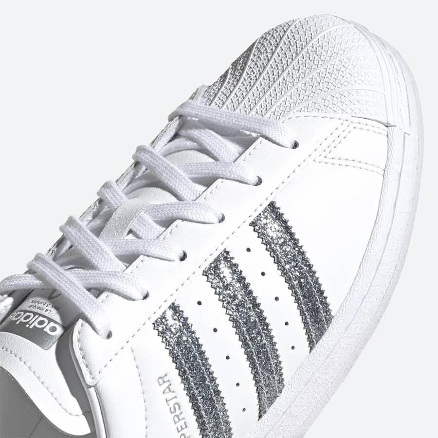 Giày thể thao, Balo thể thao, Nón thể thao, Thương hiệu giày nổi tiếng, Giày Adidas, Giày Nike, Balo Nike, Balo Adidas, Nón Nike, Nón Adidas