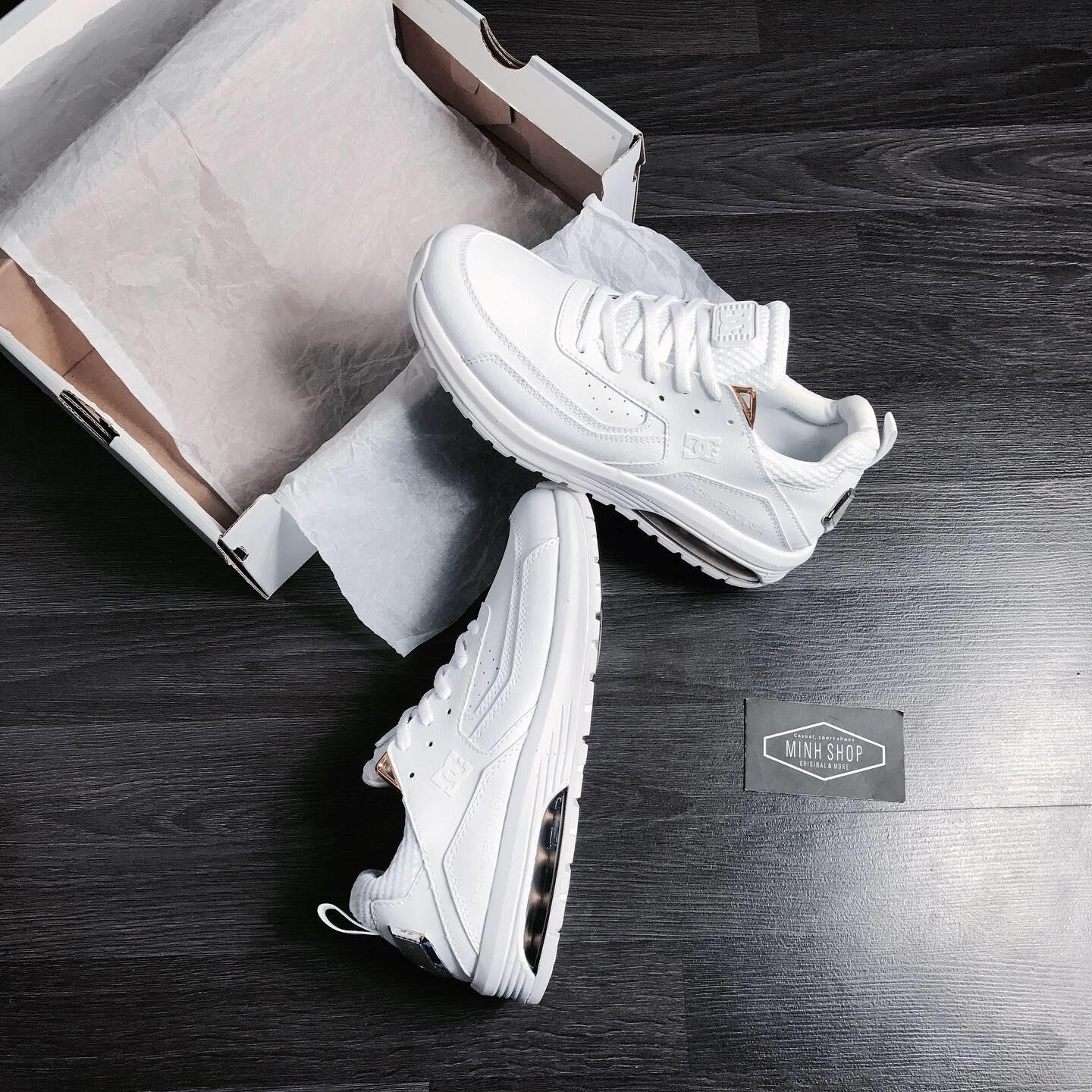 giày thể thao chính hãng, giày nike chính hãng, giày adidas chính hãng, giày newbalance chính hãng, giày converse chính hãng, giày puma chính hãng, giày vans chính hãng, giày asics chính hãng, giày everlast chính hãng, nước hoa chính hãng, ba lô, dép, dép quai ngang