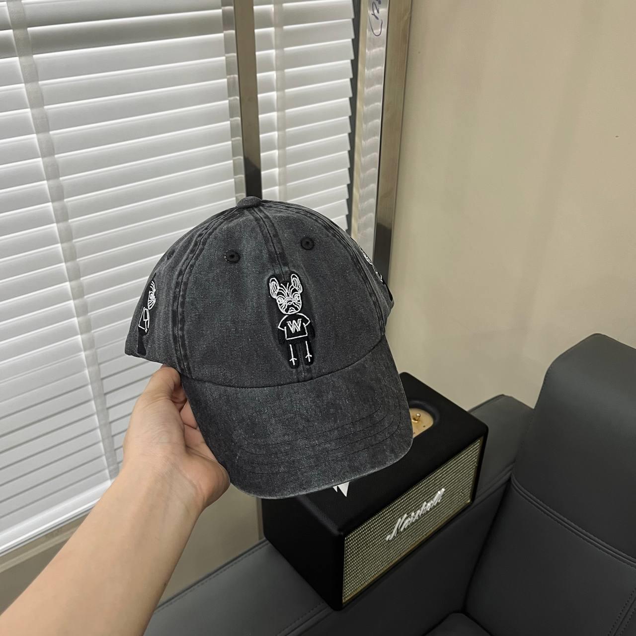giày thể thao chính hãng, giày nike chính hãng, giày adidas chính hãng, giày newbalance chính hãng, giày converse chính hãng, giày puma chính hãng, giày vans chính hãng, giày asics chính hãng, giày everlast chính hãng, nước hoa chính hãng, ba lô, dép, dép quai ngang